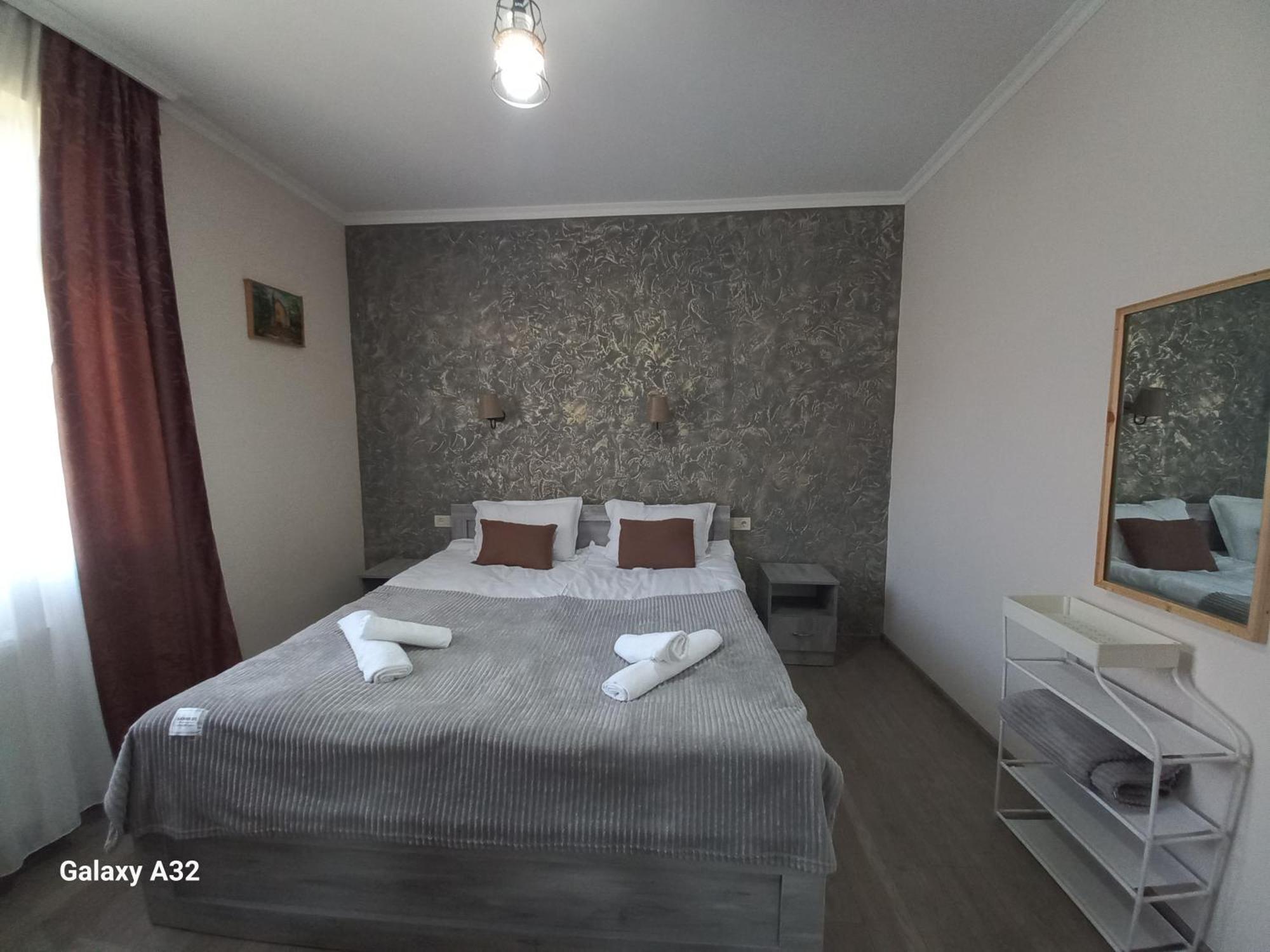 Hotel Ninama Mestia Camera foto