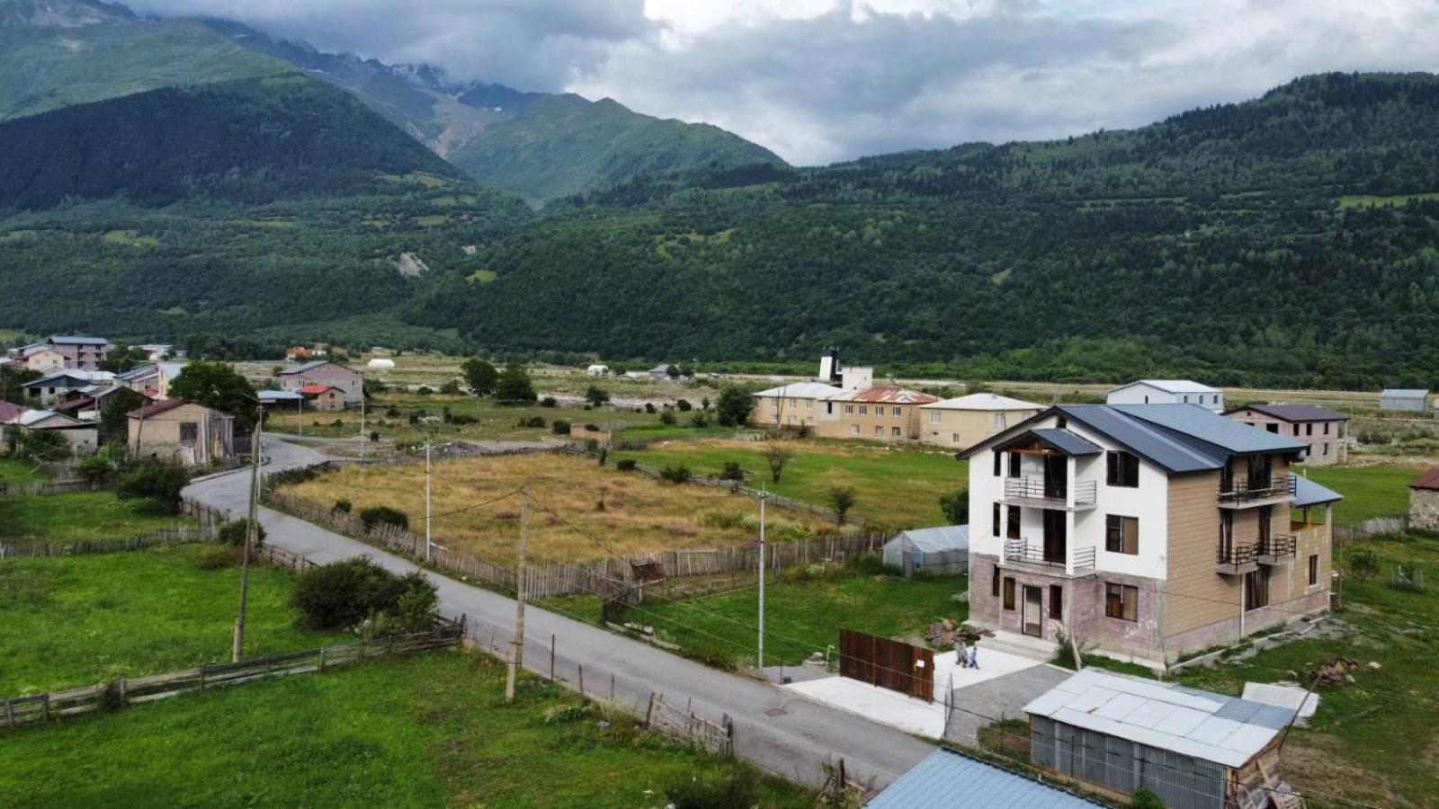 Hotel Ninama Mestia Esterno foto
